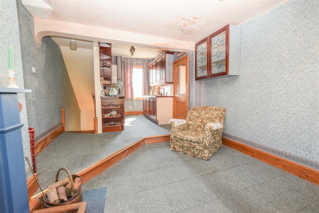 Additional property image - Parkgate Road, Neston