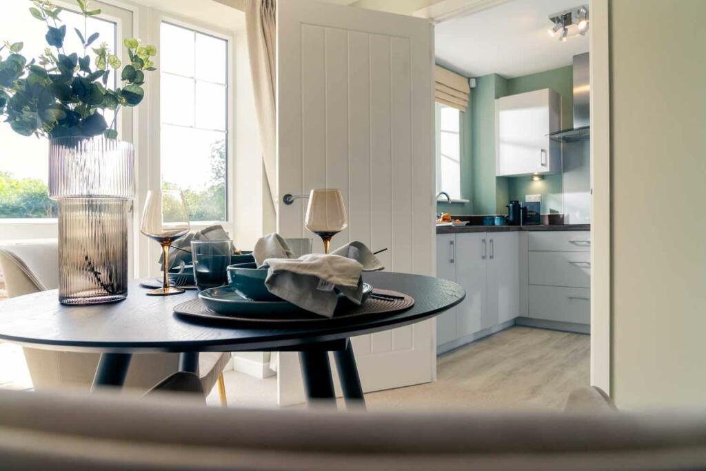 Additional property image - Symonds Grange, Hooton Road, Willaston, Neston