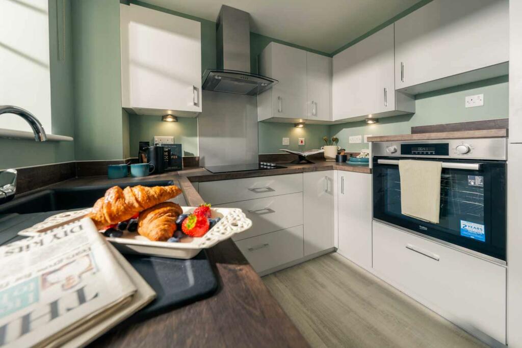 Additional property image - Symonds Grange, Hooton Road, Willaston, Neston