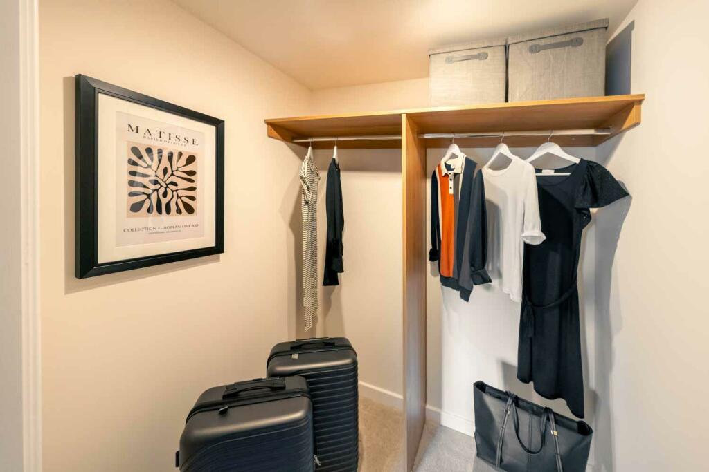 Additional property image - Symonds Grange, Hooton Road, Willaston, Neston