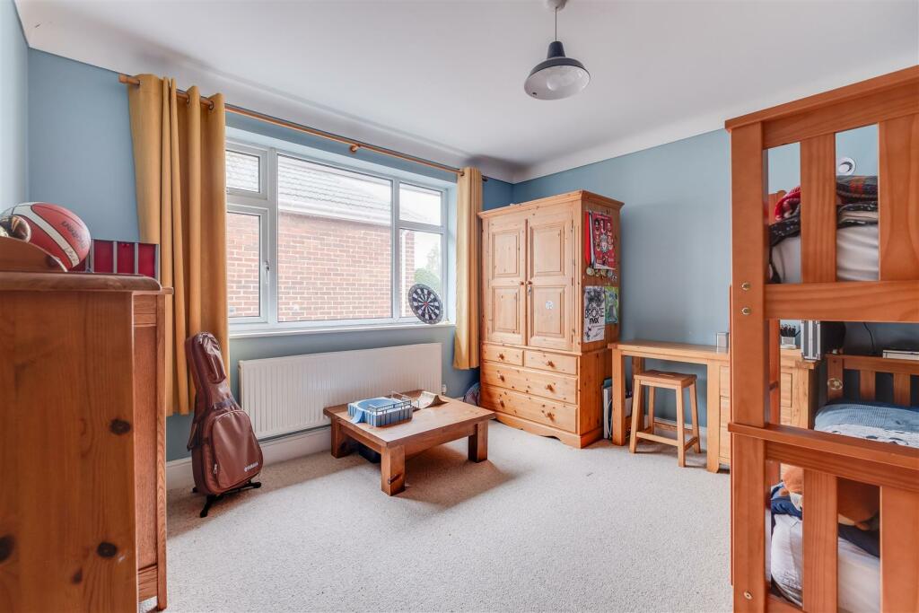 Additional property image - Dunraven Road, Little Neston, Neston