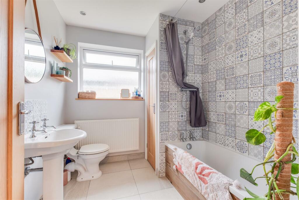 Additional property image - Dunraven Road, Little Neston, Neston