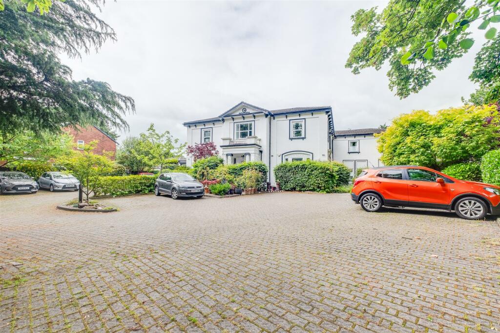 2 bedroom apartment for sale in Oxton Lawn Apartments, Rathmore Road, Prenton, CH43