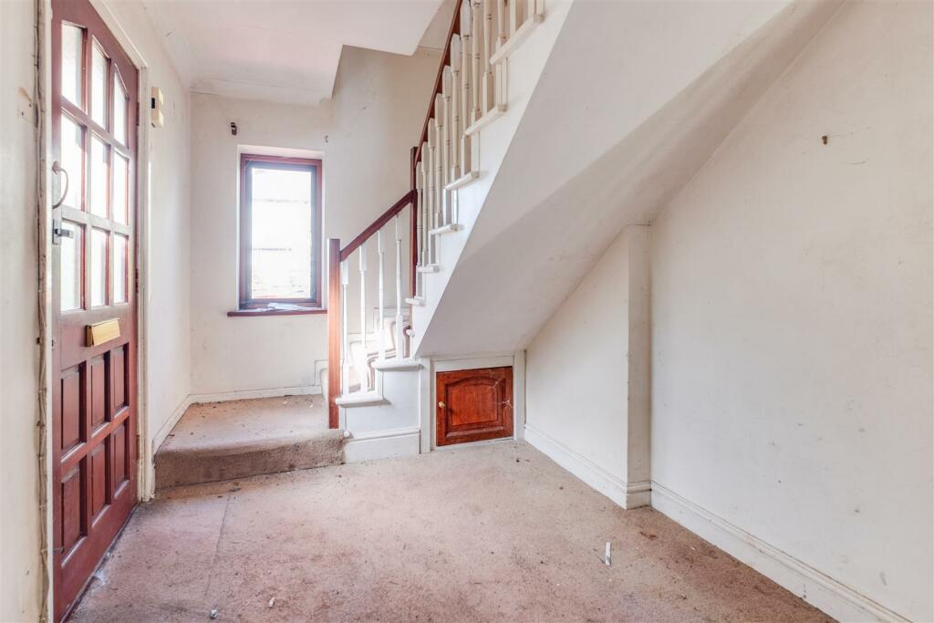 Additional property image - Neston Road, Willaston, Neston
