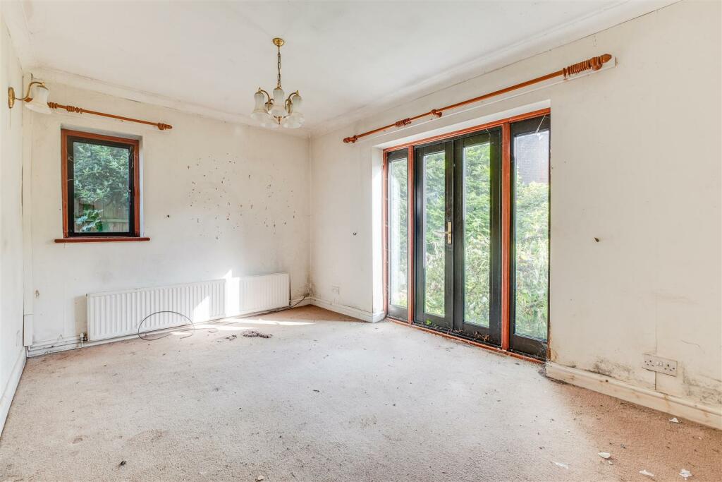 Additional property image - Neston Road, Willaston, Neston
