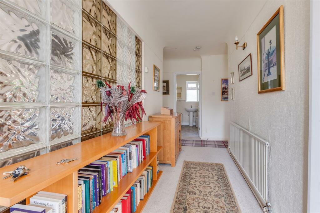 Additional property image - Mudhouse Lane, Burton