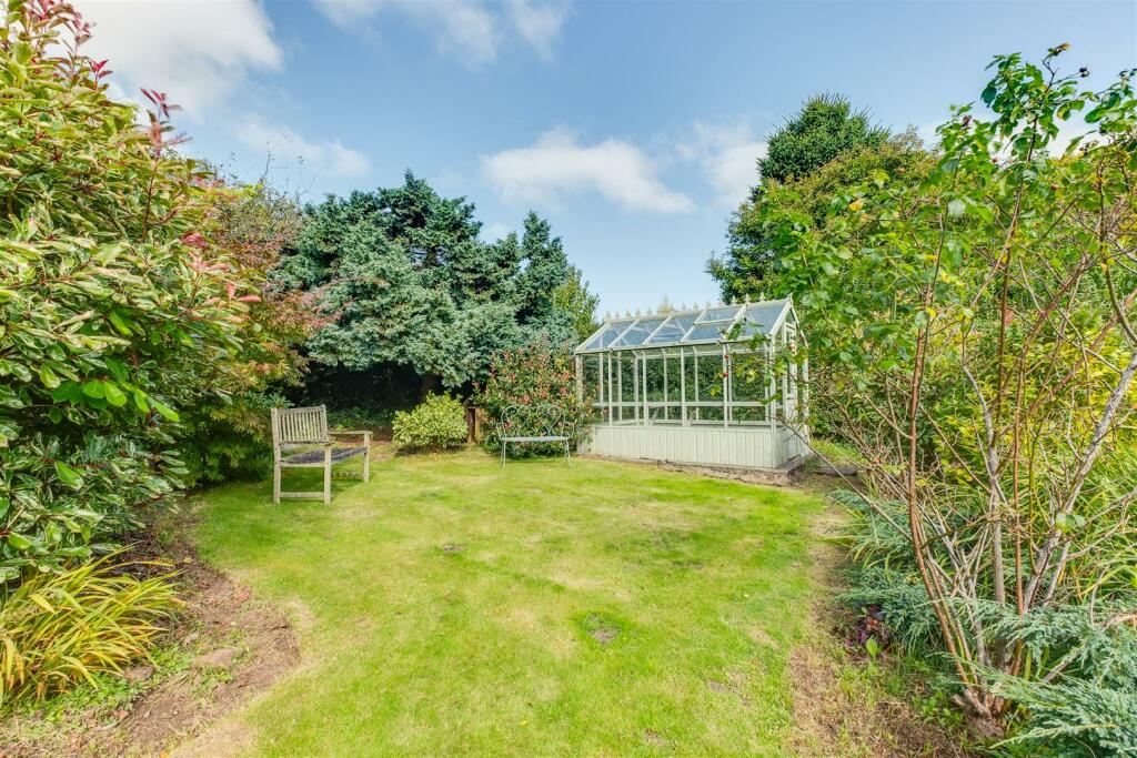 Additional property image - Mudhouse Lane, Burton