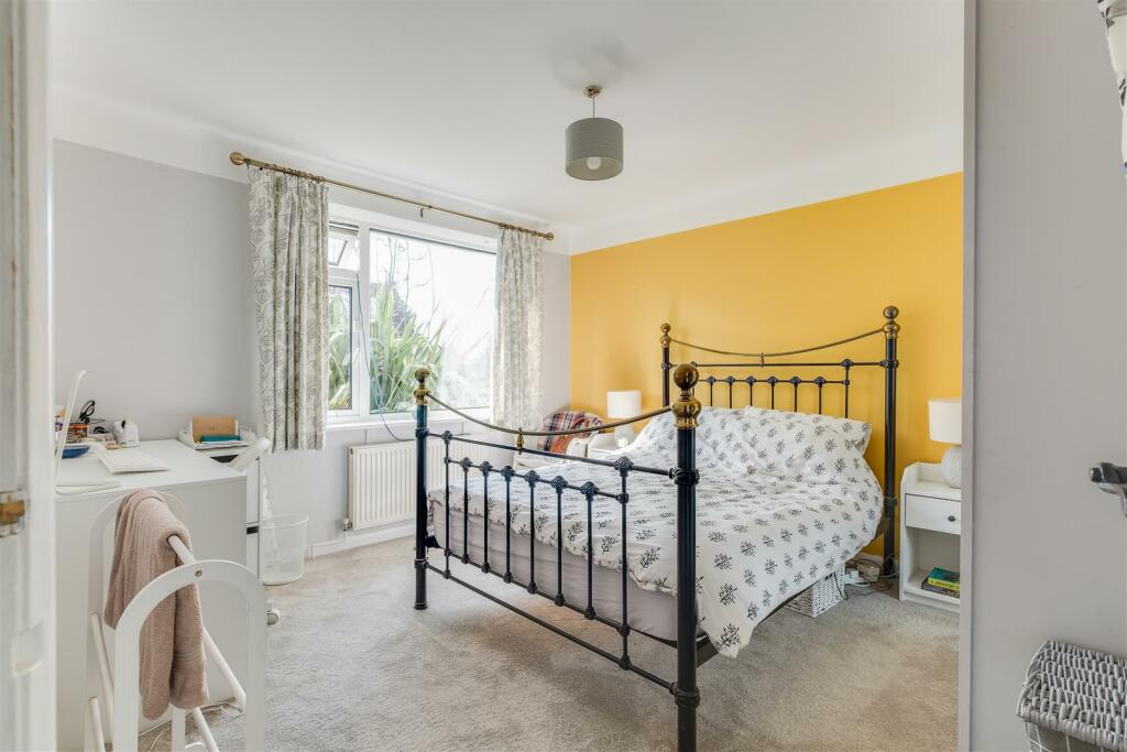 Additional property image - Victoria Road, Little Neston, NESTON