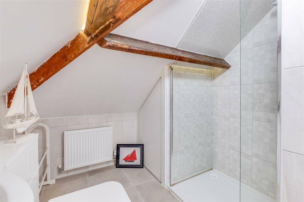 Additional property image - Victoria Road, Little Neston, NESTON