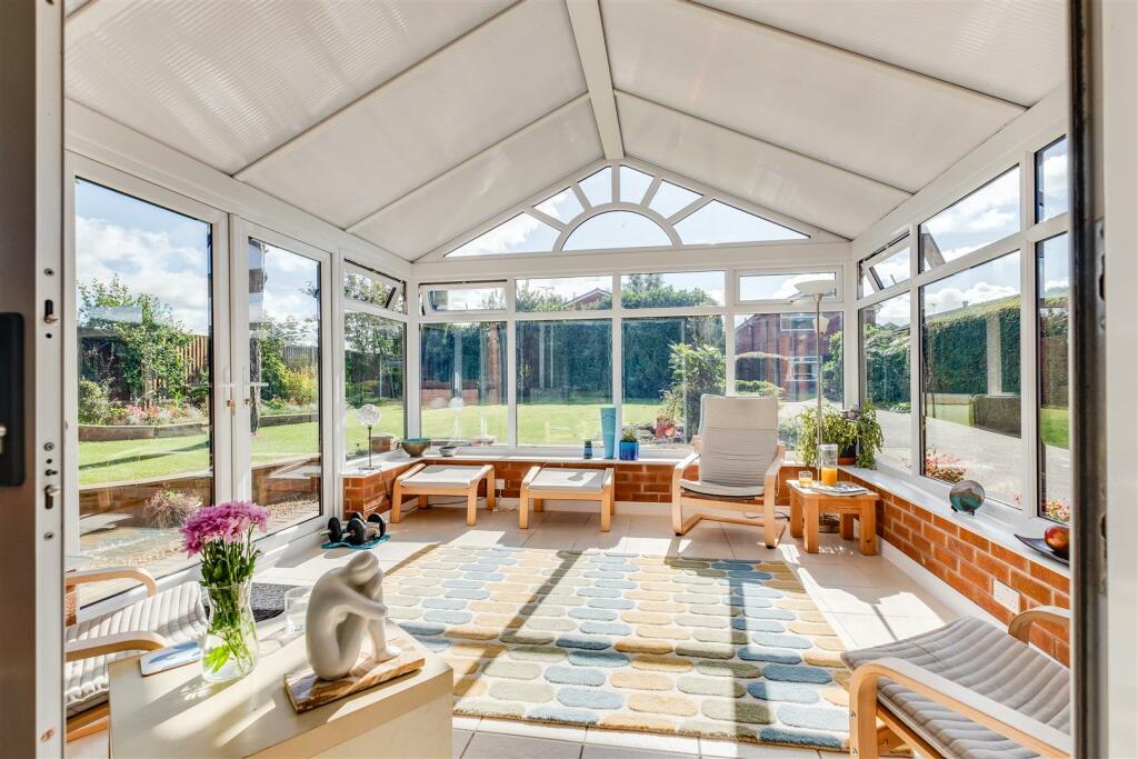 Additional property image - Woodfall Grove, Little Neston, NESTON