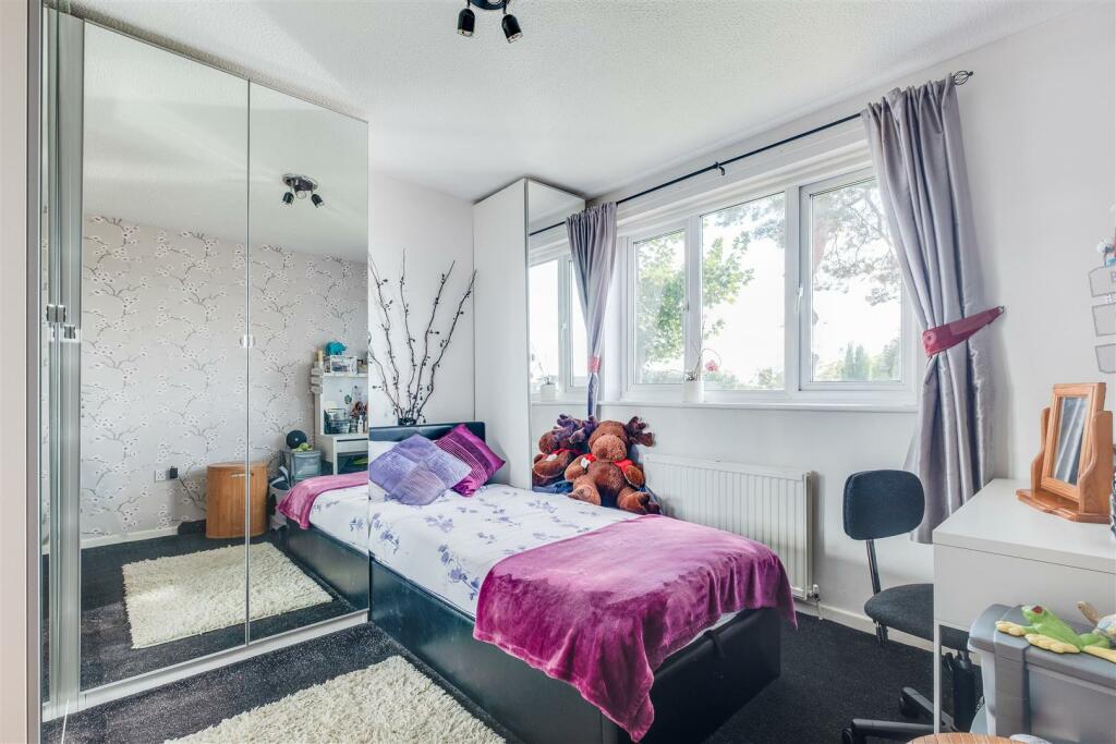 Additional property image - Woodfall Grove, Little Neston, NESTON