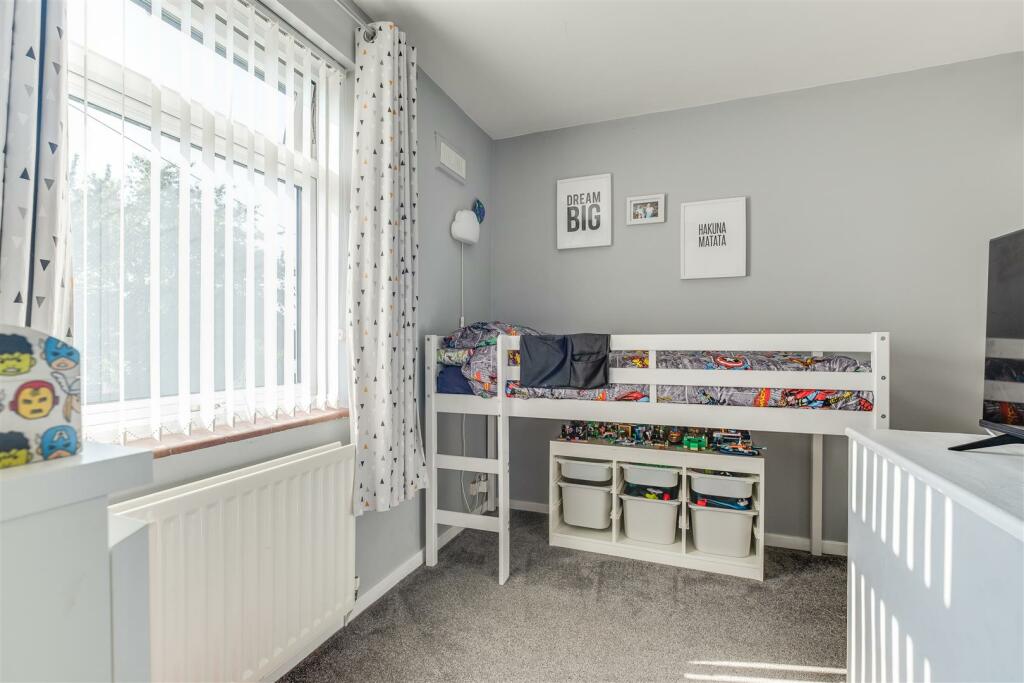 Additional property image - Raeburn Avenue, Little Neston, Neston
