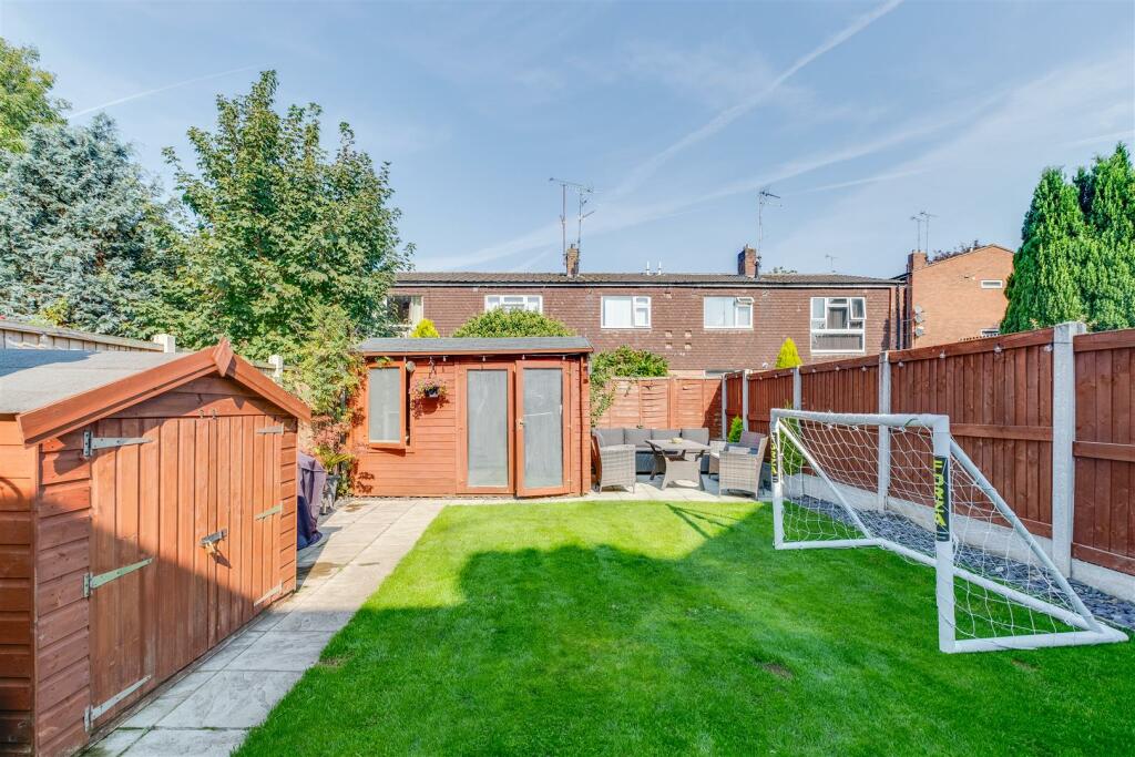 Additional property image - Raeburn Avenue, Little Neston, Neston