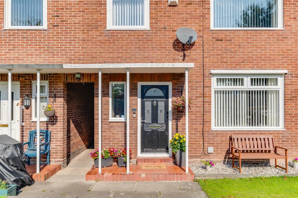 Additional property image - Raeburn Avenue, Little Neston, Neston