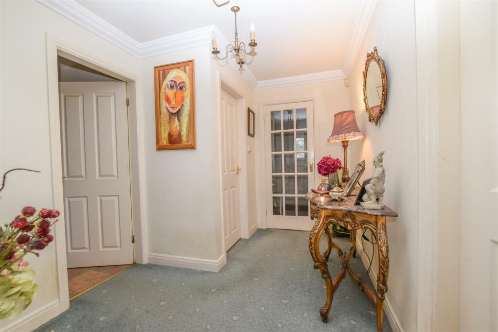 Additional property image - Neston Road, Willaston, Neston