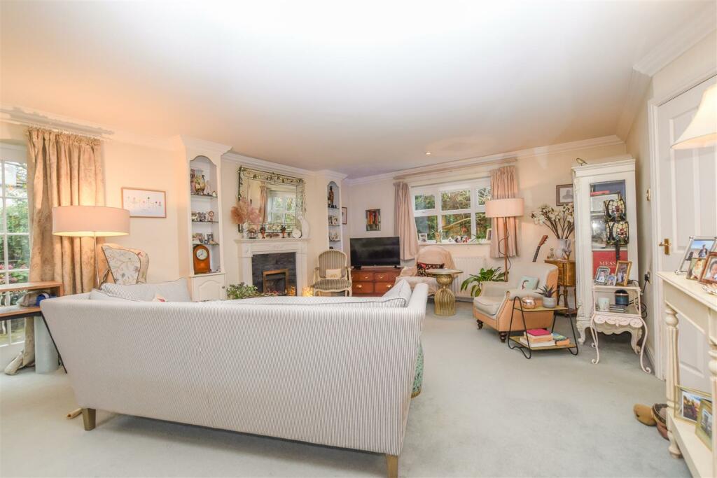 Additional property image - Neston Road, Willaston, Neston