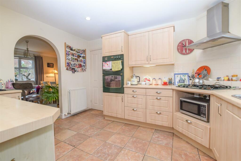 Additional property image - Neston Road, Willaston, Neston