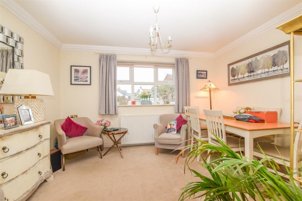 Additional property image - Neston Road, Willaston, Neston