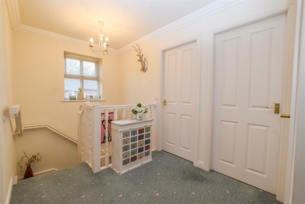 Additional property image - Neston Road, Willaston, Neston