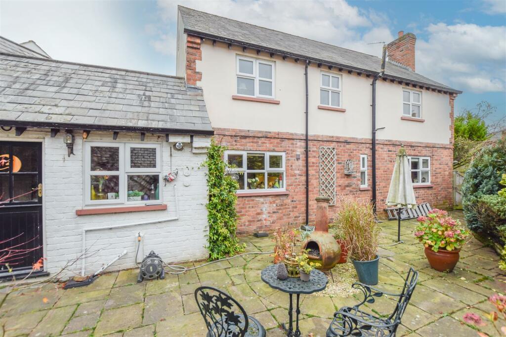 Additional property image - Neston Road, Willaston, Neston