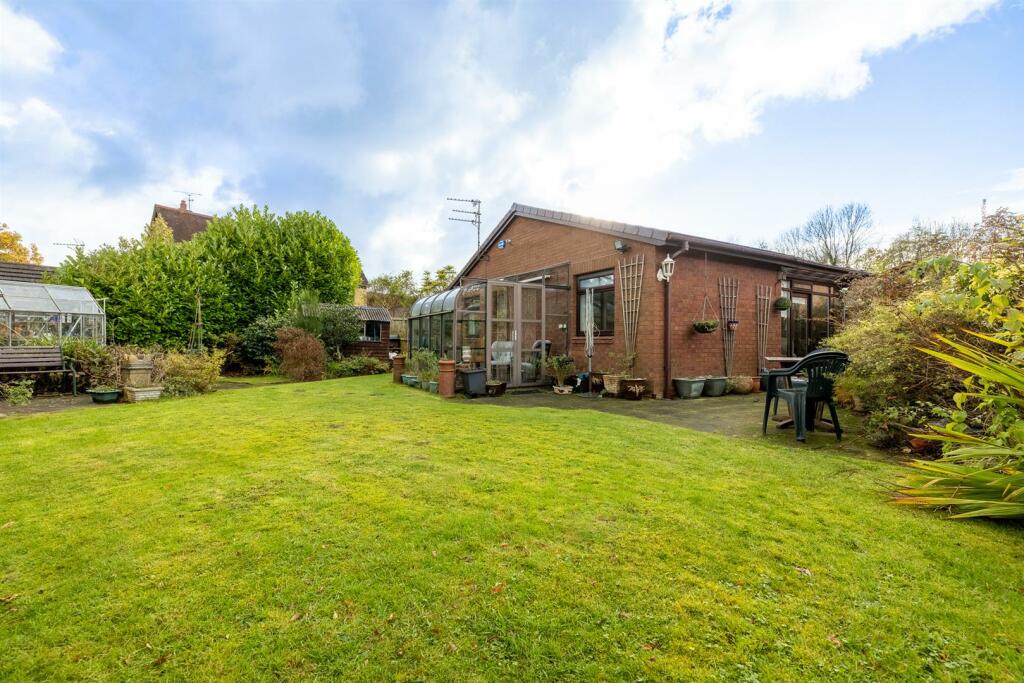 Additional property image - Glendale Grove, Spital, Wirral