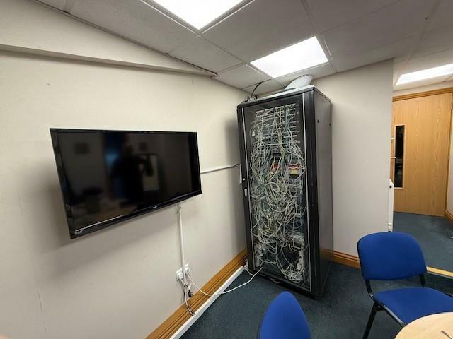 Additional property image - Oaktree Business Centre, Ness, Cheshire