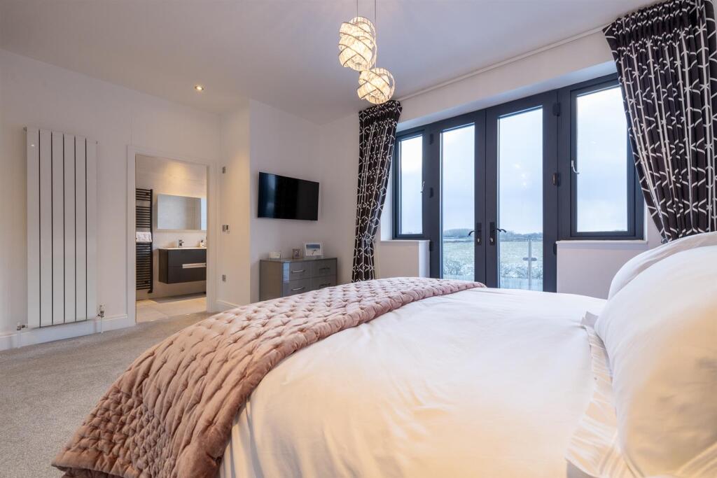 Additional property image - Stables Close, Raby