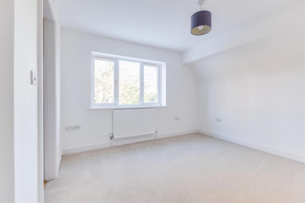 Additional property image - Hinderton Road, Neston, Cheshire