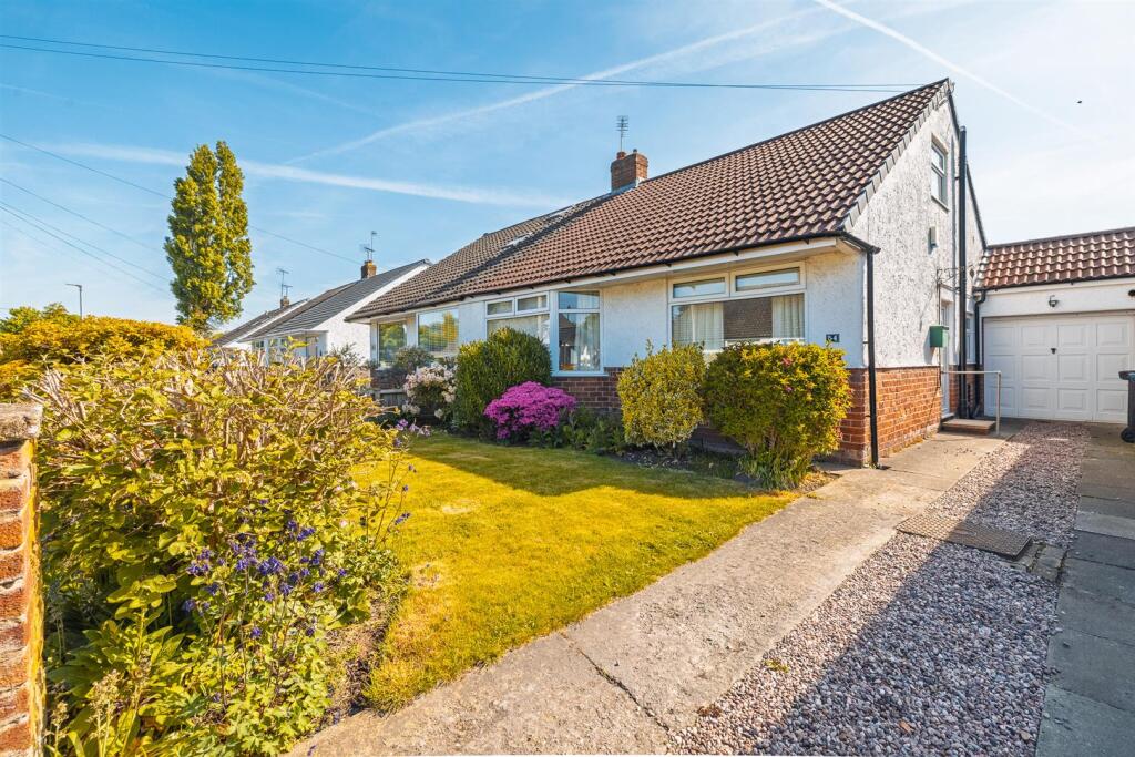 Main image of property: Wallcroft, Willaston, Cheshire