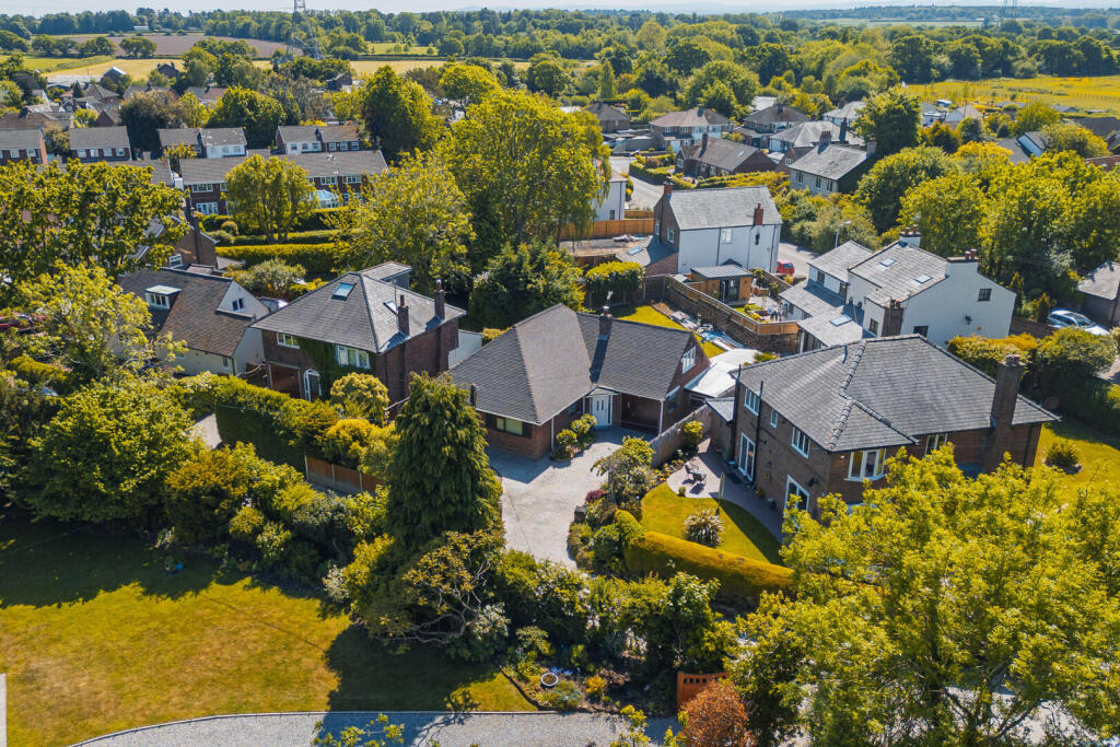 Main image of property: Smithy Lane, Willaston, Neston, Cheshire