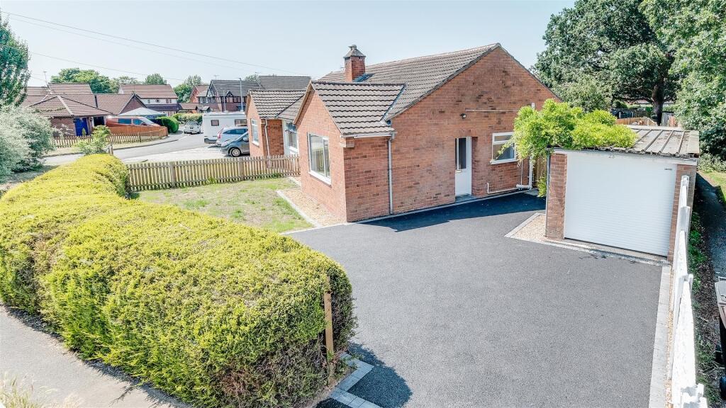 Main image of property: Derwent Way, Little Neston, Neston