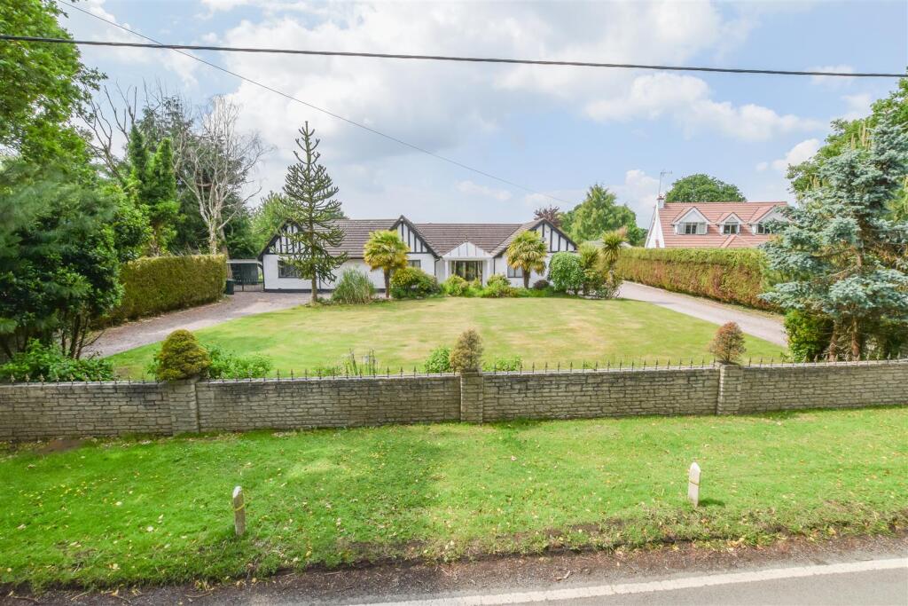 Main image of property: Dunstan Lane, Burton, Neston