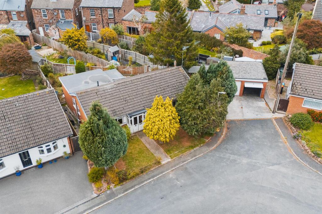 Main image of property: Ivy Farm Drive, Little Neston, Neston
