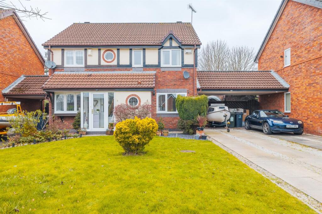 Main image of property: Rydal Close, Little Neston, Neston