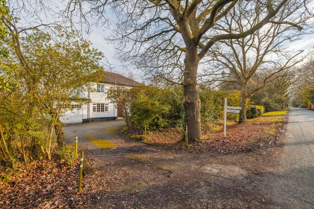 Main image of property: Benty Heath Lane, Willaston, Neston