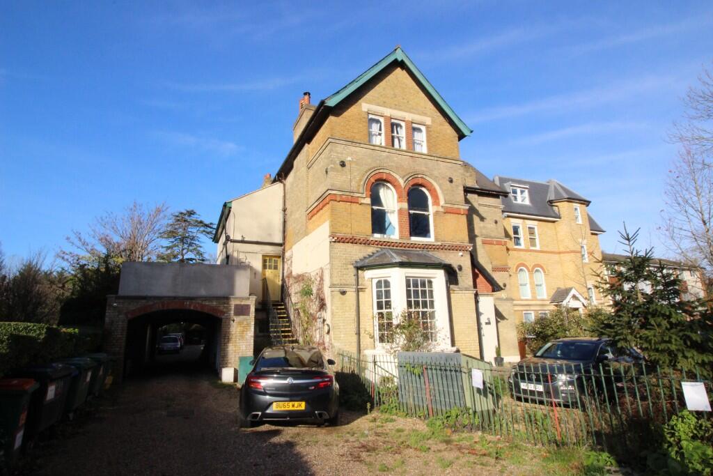 Main image of property: The Avenue, Worcester Park