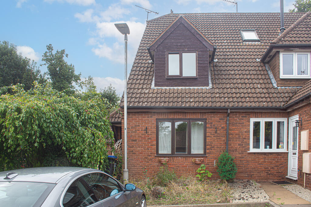 Main image of property: Honeymead, Welwyn, Hertfordshire, AL6