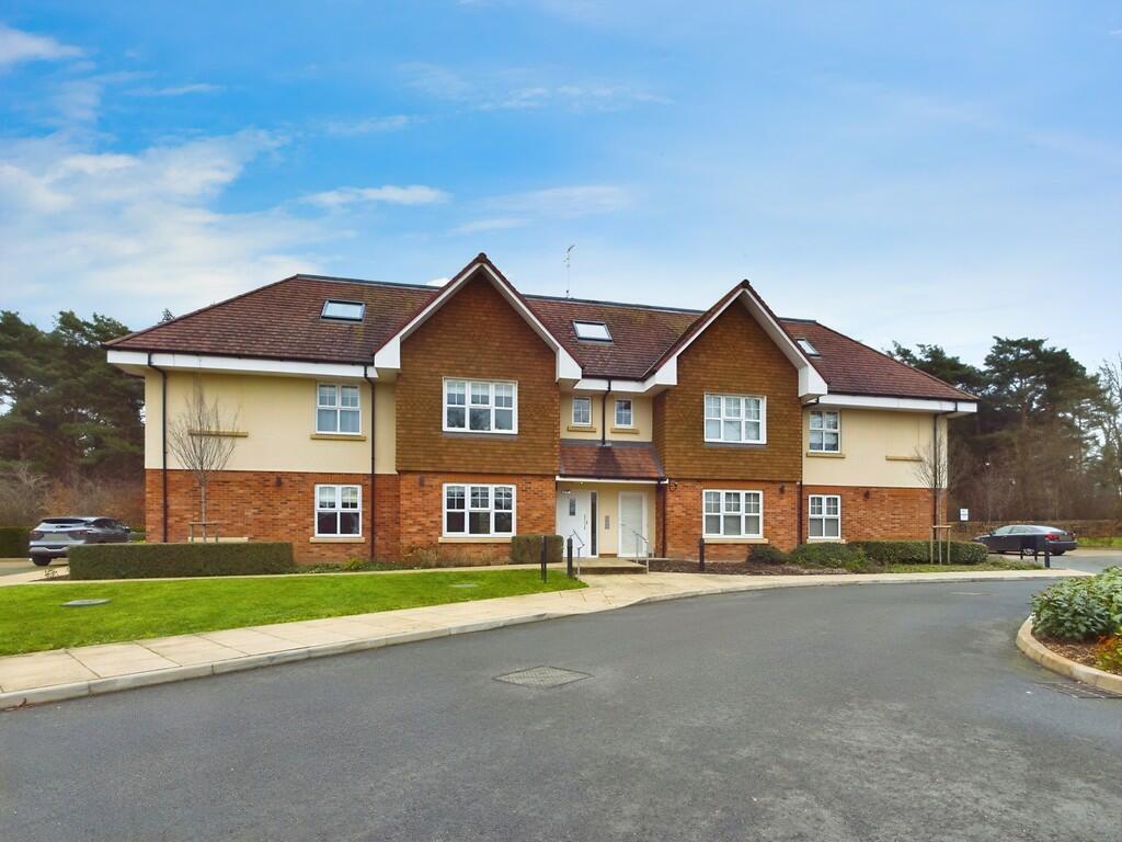 2 bedroom retirement property for sale in Chantry Court, Broadbridge