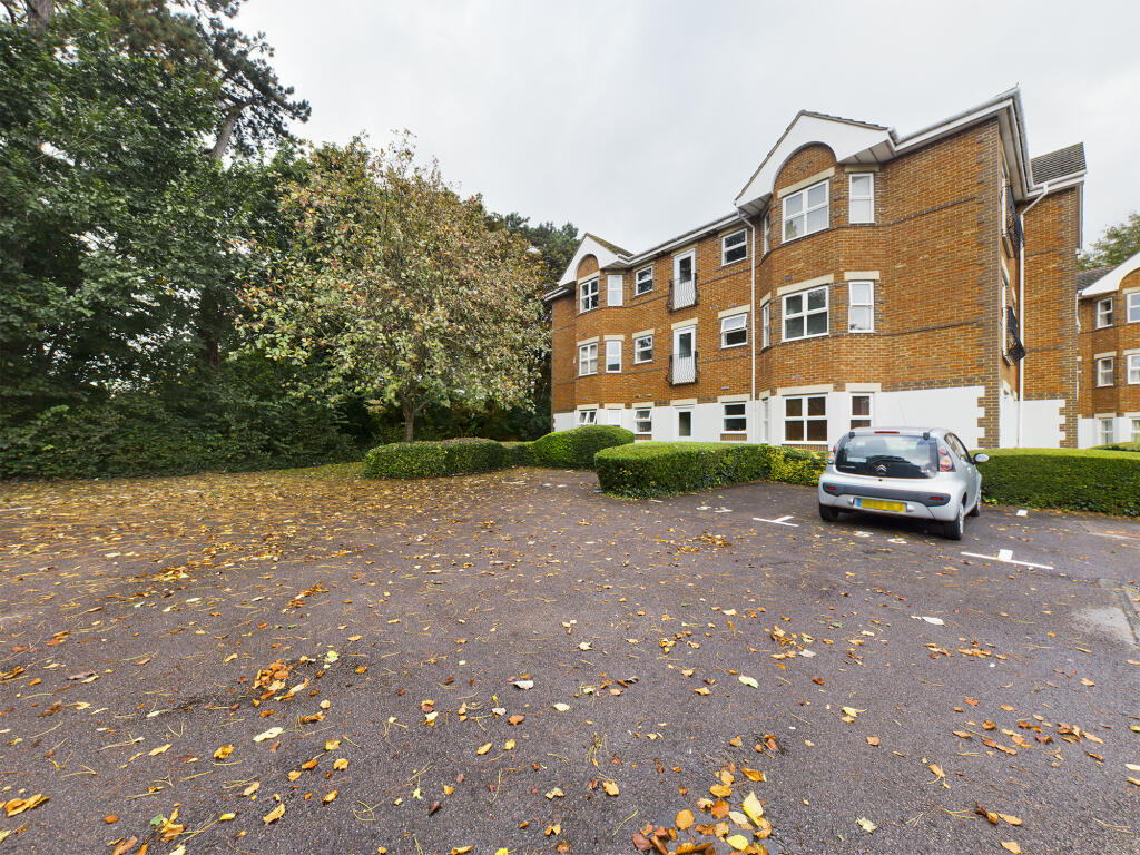 Main image of property: Regent Court, Norn Hill, Basingstoke, RG21