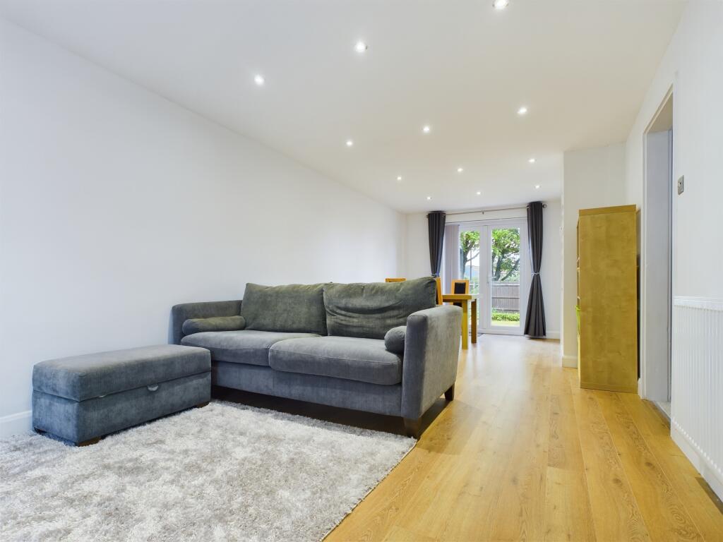 Main image of property: Fulmar Close, Kempshott, Basingstoke, RG22