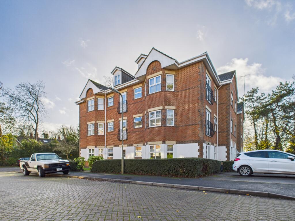 Main image of property: Regent Court, Norn Hill, Basingstoke, RG21