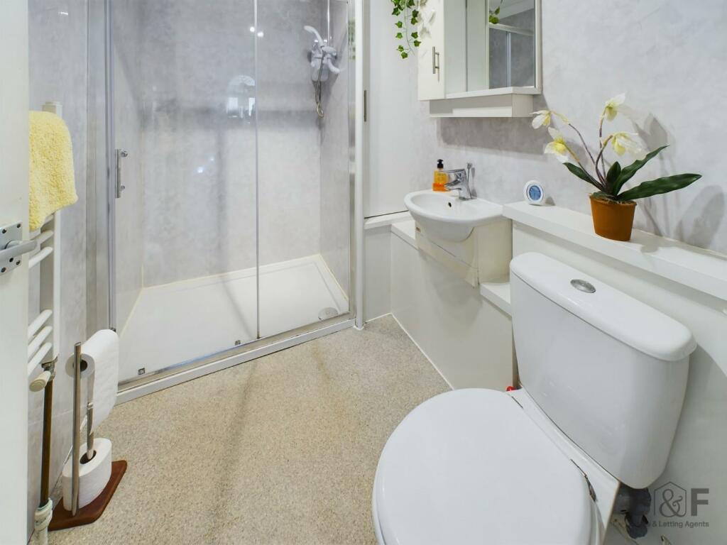 Additional property image - Holly Close, Speedwell