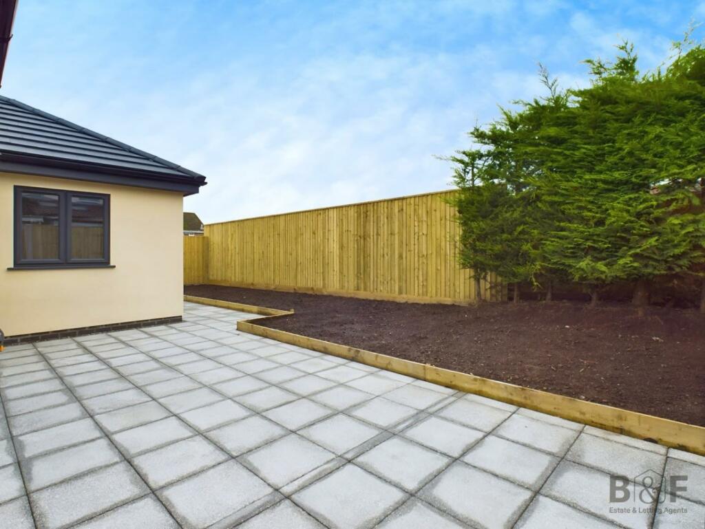 Additional property image - Oaklands Close, Mangotsfield