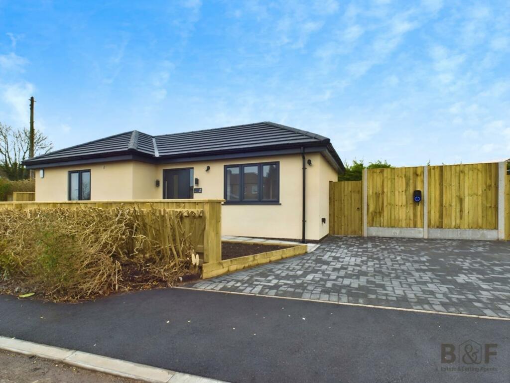 Additional property image - Oaklands Close, Mangotsfield