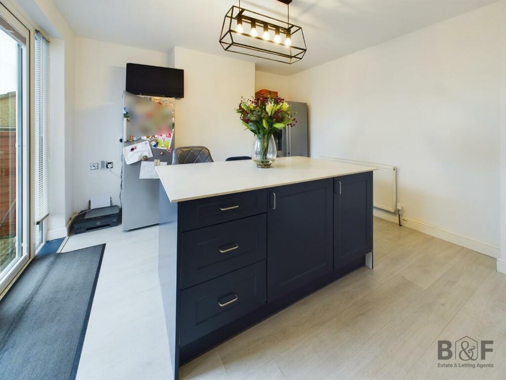 Additional property image - Spring Hill, Kingswood