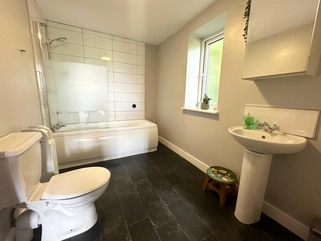 Additional property image - Hill Top Road, Hainworth