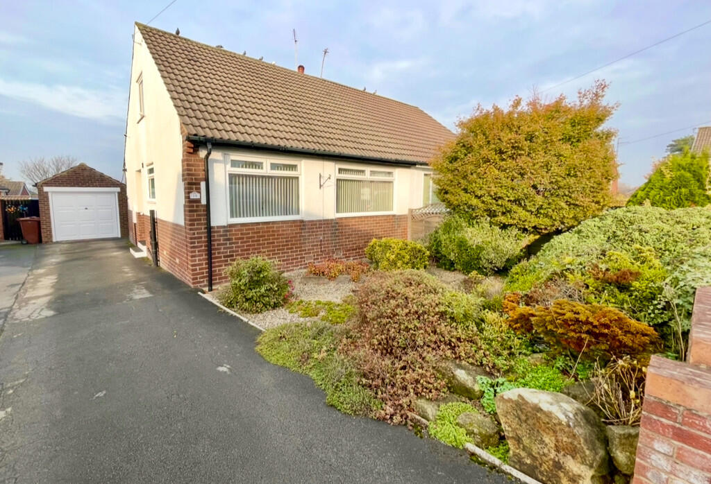 Main image of property: Glenlea Gardens, Stanningley