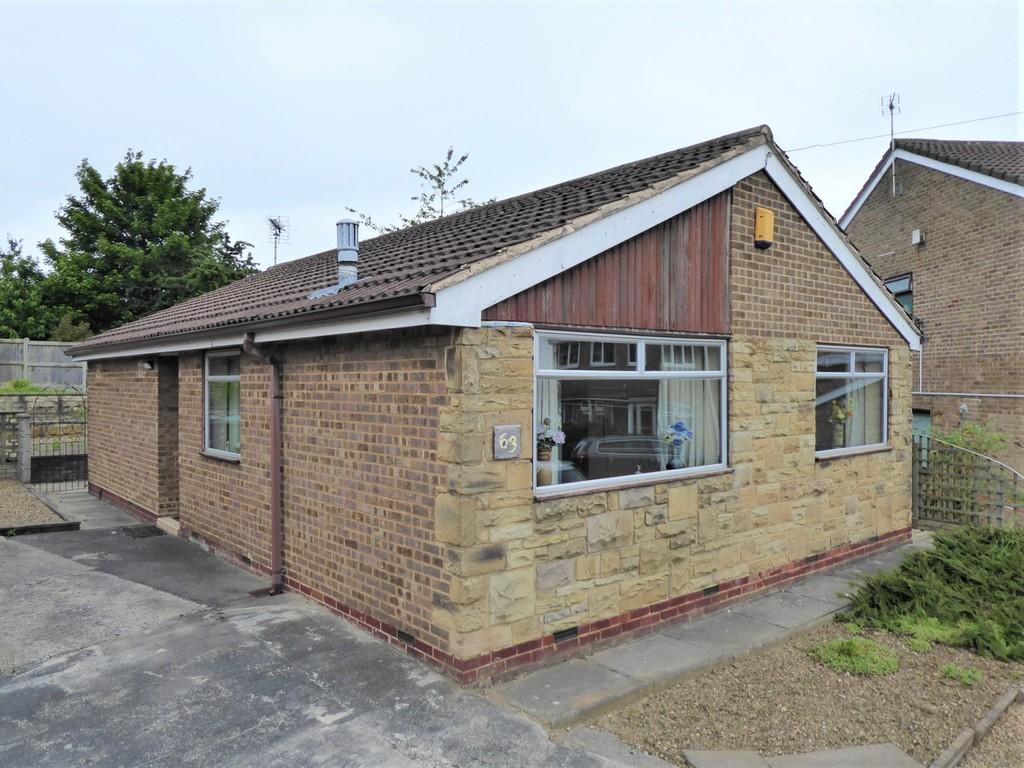 2 bedroom detached bungalow for sale in Priestley Drive, Pudsey, LS28