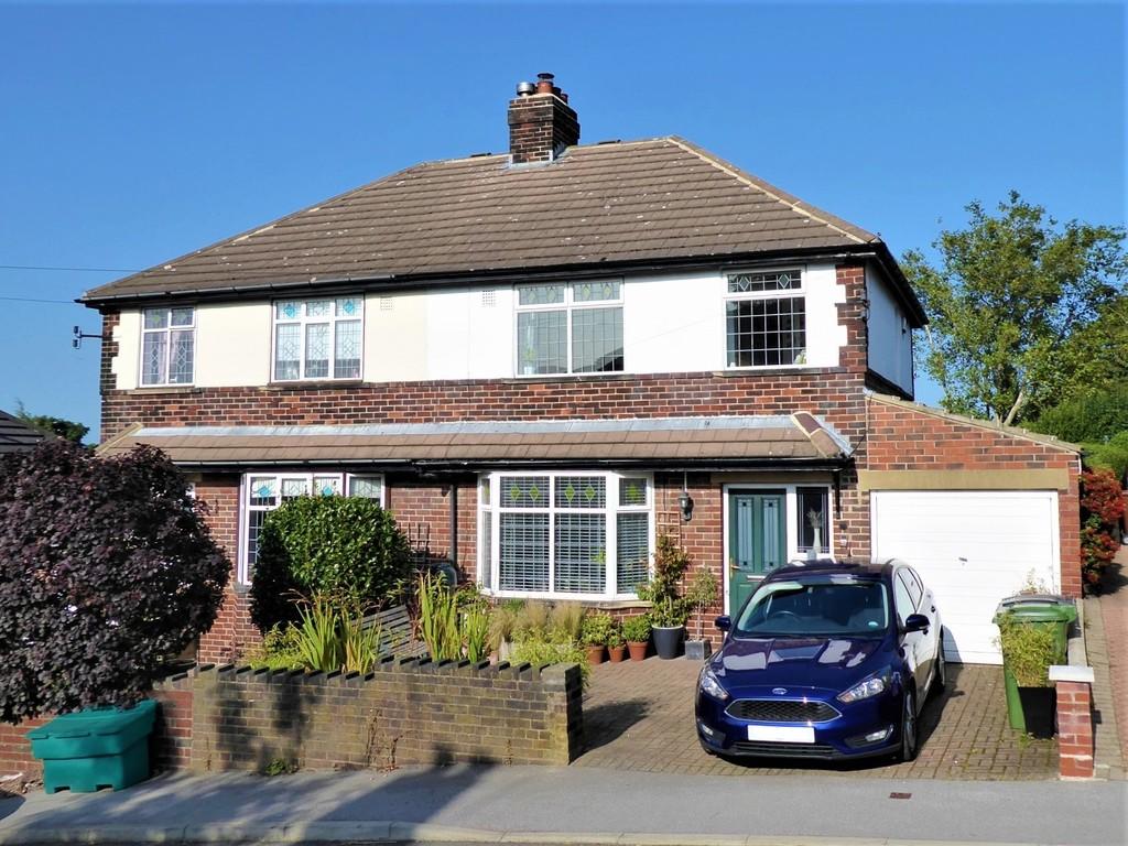 3 bedroom semidetached house for sale in West Park, Pudsey, LS28