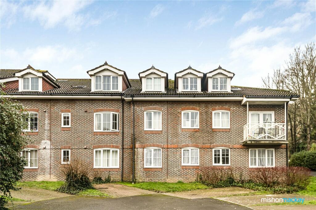 3 bedroom apartment for sale in Tower Gate, Preston, Brighton, East Sussex, BN1